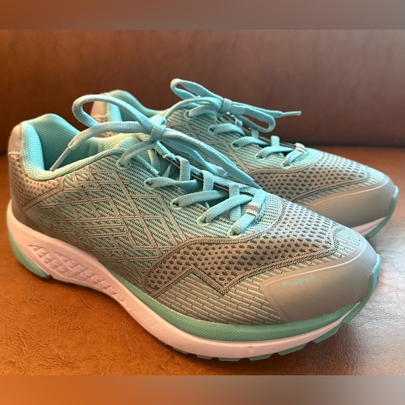 Propet Women’s One Walking Shoe Gray Mint Size 10 Orthotic Diabetic Friendly - Picture 2 of 6